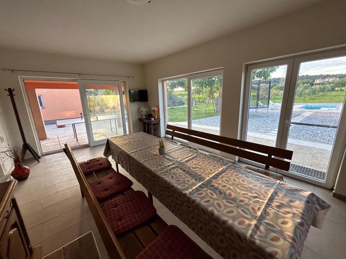 Dora House With Wifi And Outdoor Swimming Pool Villa Pula Dış mekan fotoğraf