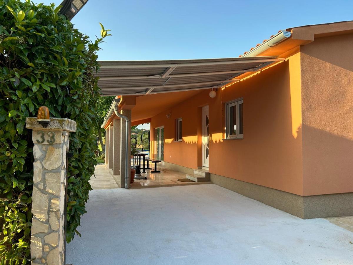 Dora House With Wifi And Outdoor Swimming Pool Villa Pula Dış mekan fotoğraf
